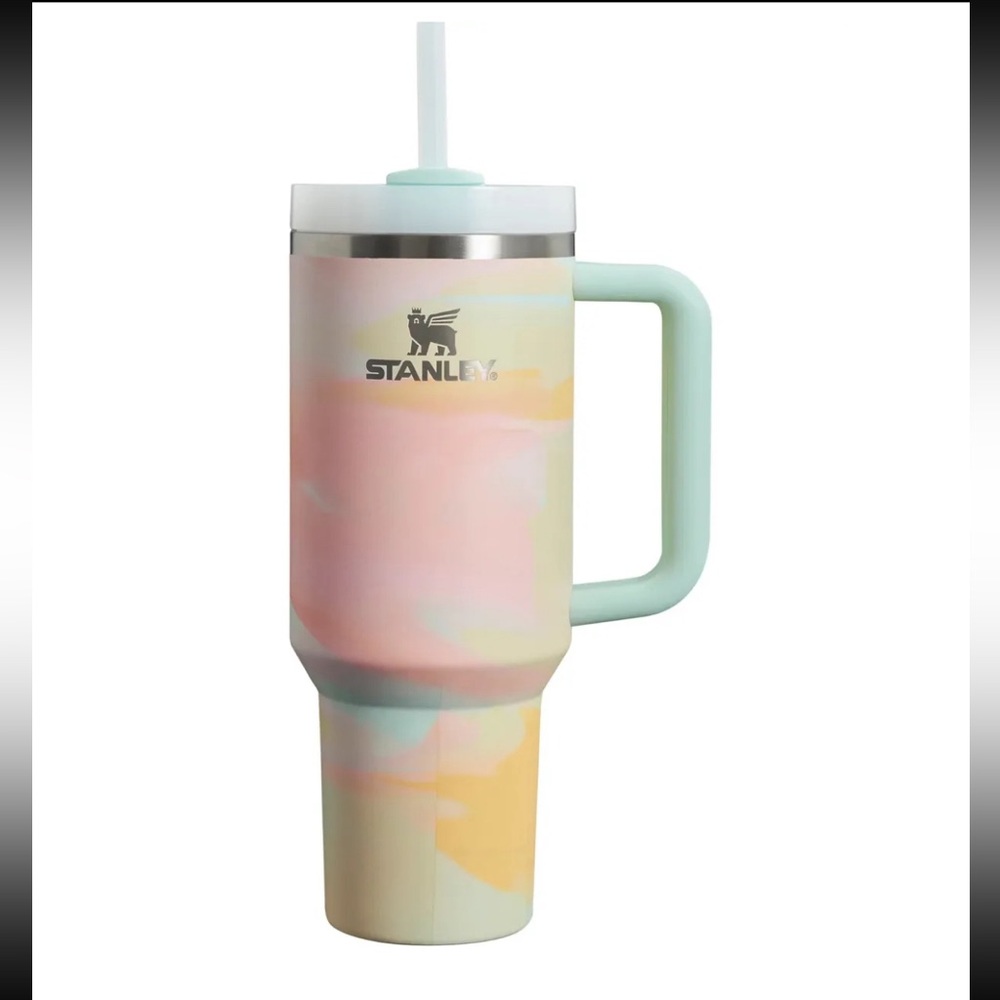 NWT Stanley 40 oz. Quencher H2.0 FlowState Tumbler - Warm Serene Brushstroke
